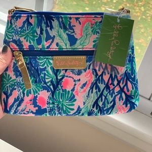 NWT Lilly Pulitzer Zip It ID Crossbody